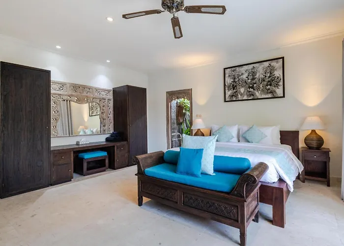 Nesanur - Comfortable&spacious Beachside Villa Sanur